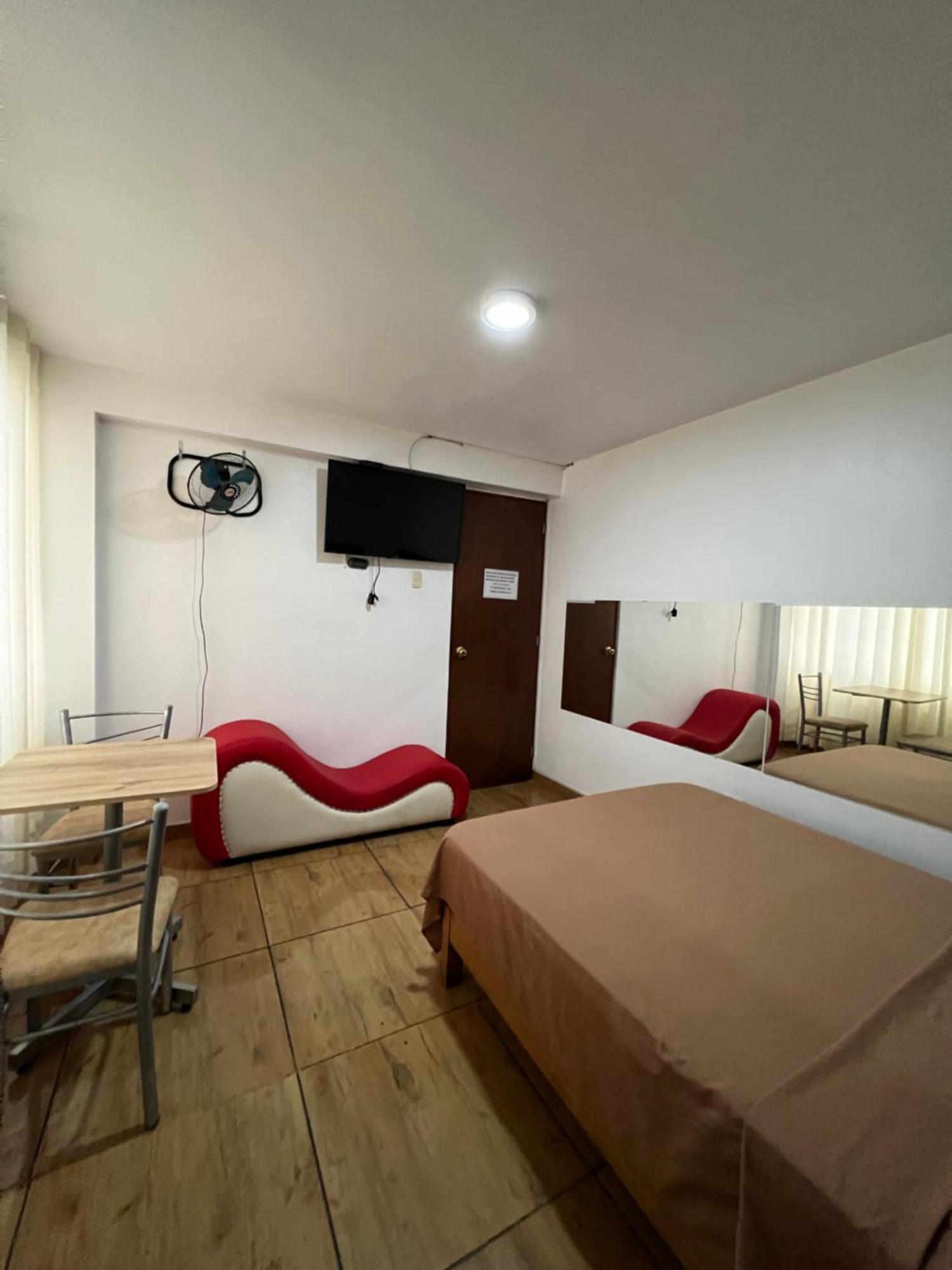 Hospedaje Senegal Cerca Al Aeropuerto ลิมา ภายนอก รูปภาพ